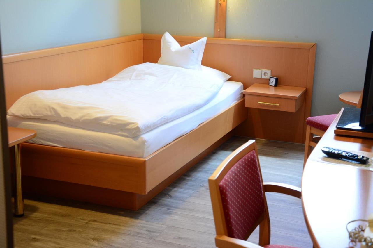 Hotel Restaurant "Zur Post" Holdorf Екстер'єр фото