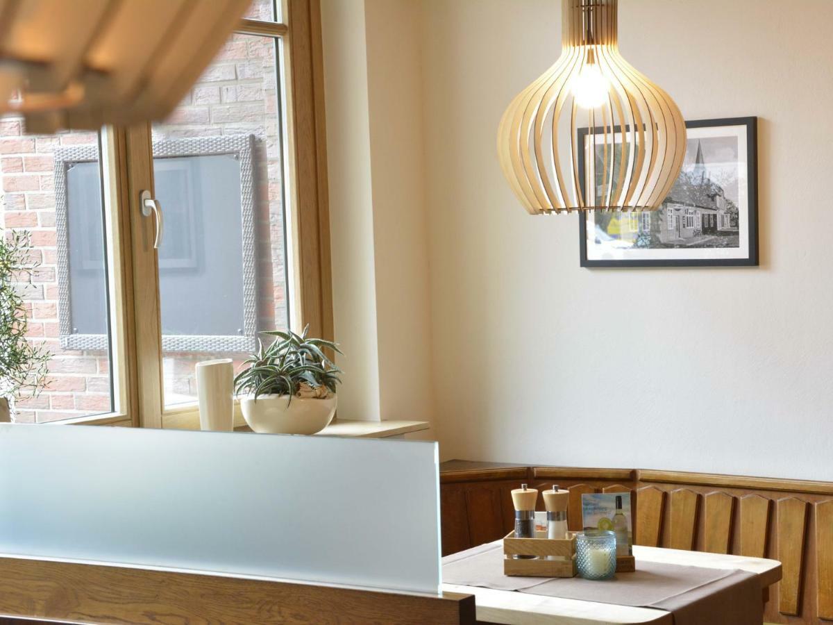 Hotel Restaurant "Zur Post" Holdorf Екстер'єр фото