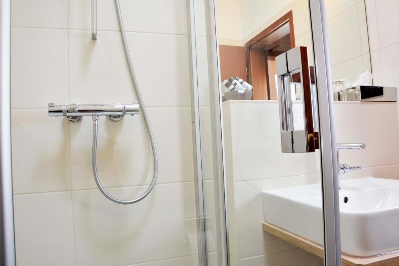 Hotel Restaurant "Zur Post" Holdorf Екстер'єр фото